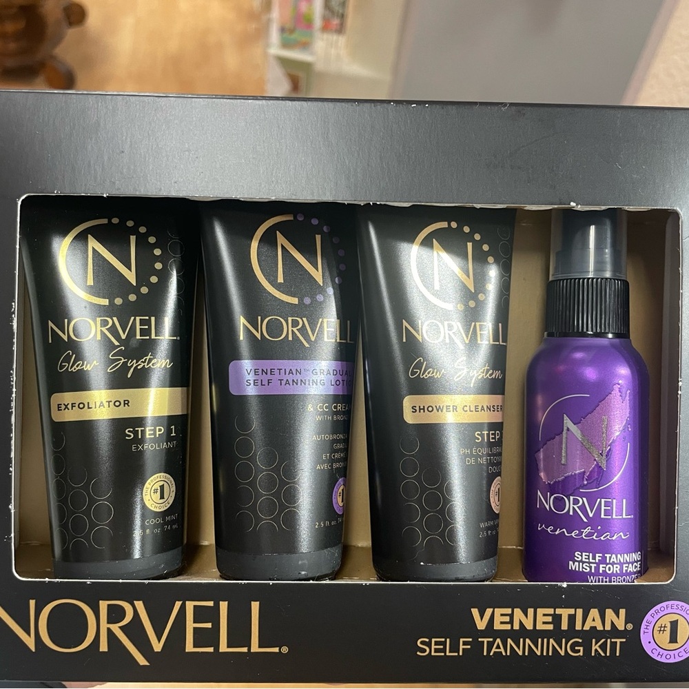 Norvell Venetian Self Tanning Kit - Black and Purple